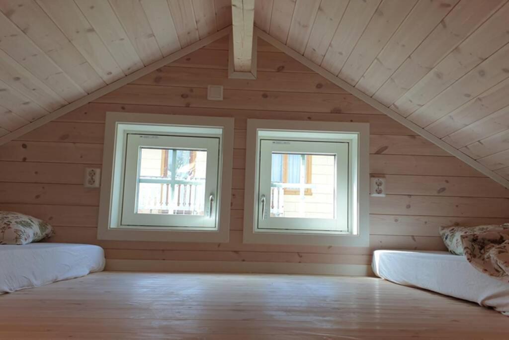 Nydelig Hytte I Kabelvag Lofoten Exterior foto