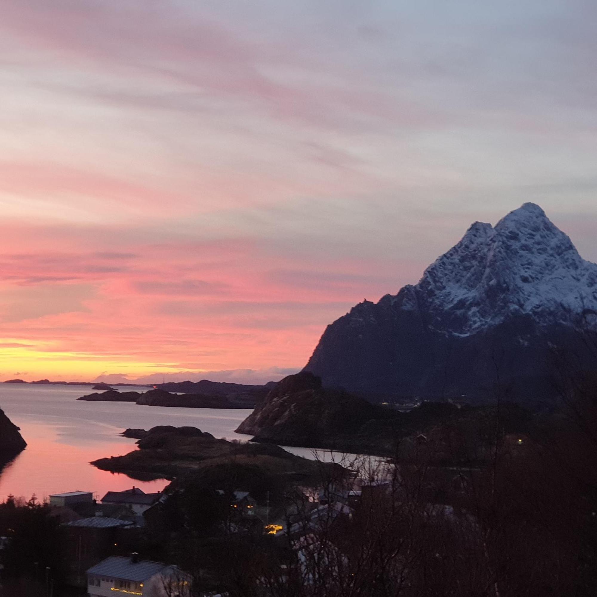 Nydelig Hytte I Kabelvag Lofoten Habitación foto